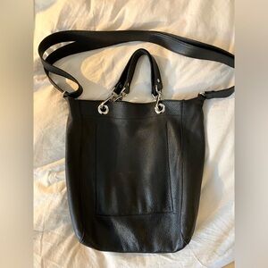 M0851 leather crossbody